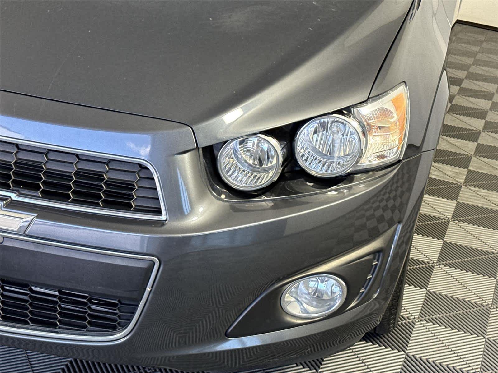 Thumbnail: 2013 Chevrolet Sonic - 9