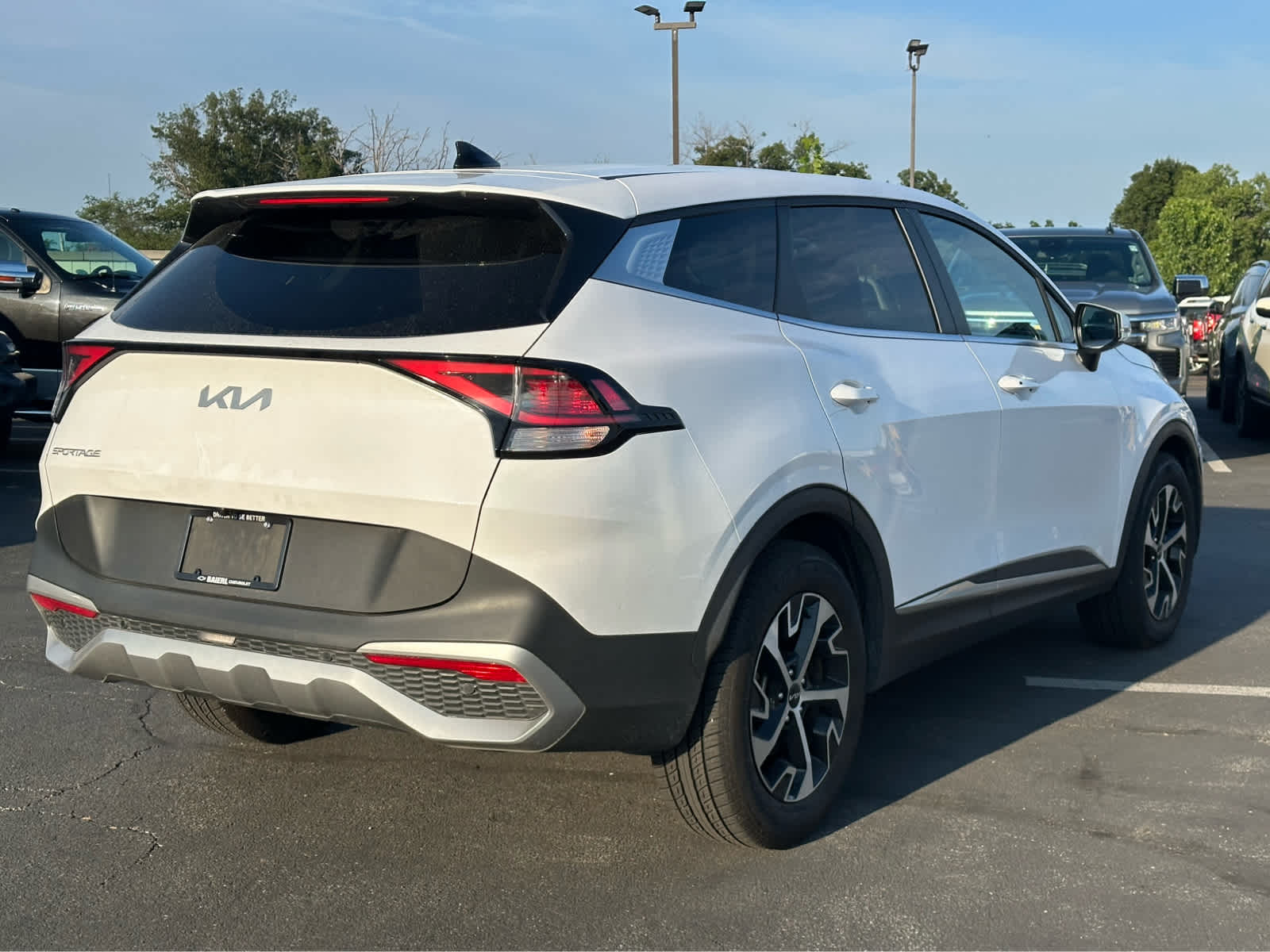 Thumbnail: 2023 Kia Sportage - 4