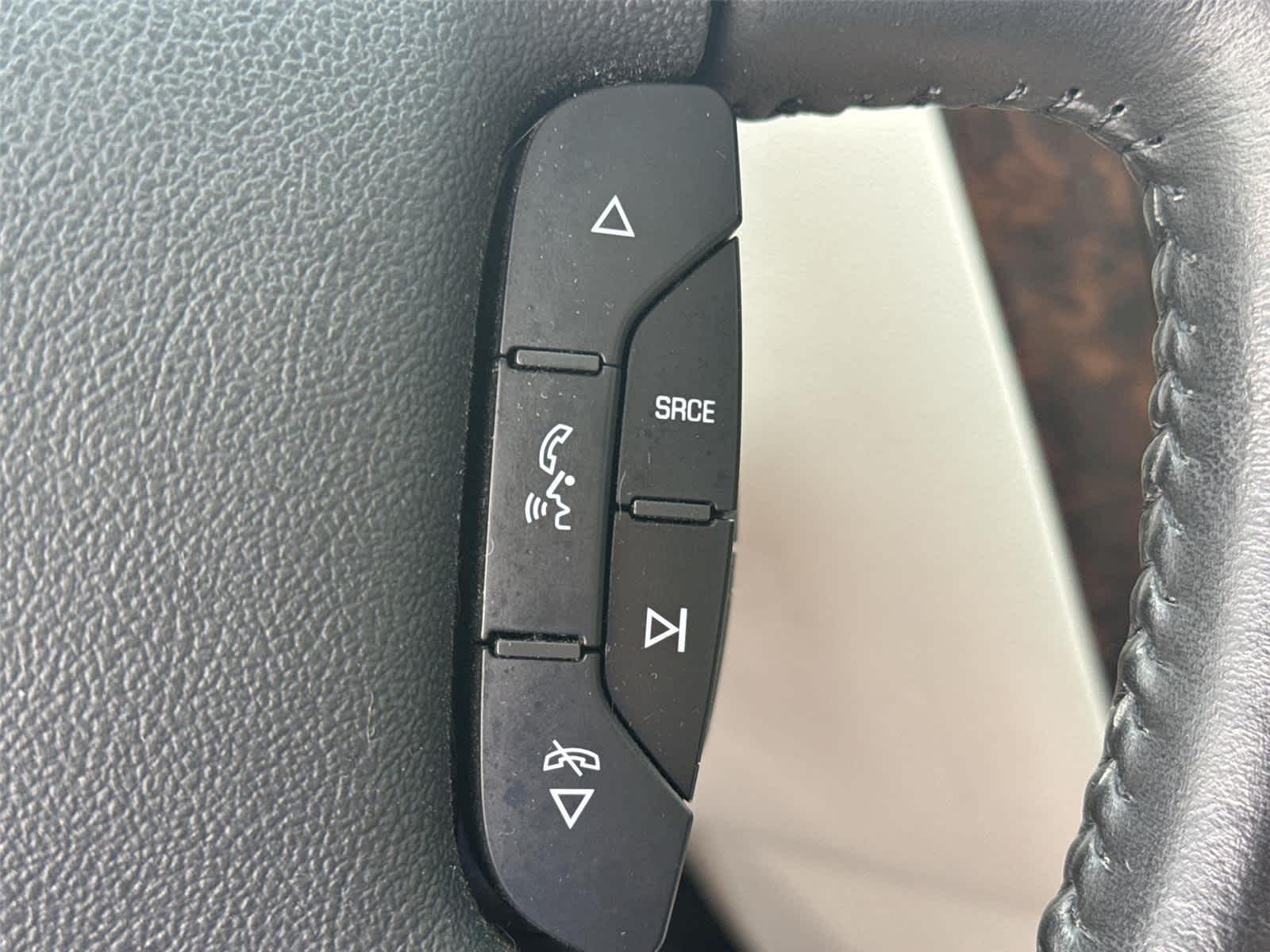 Thumbnail: 2012 Chevrolet Impala - 25