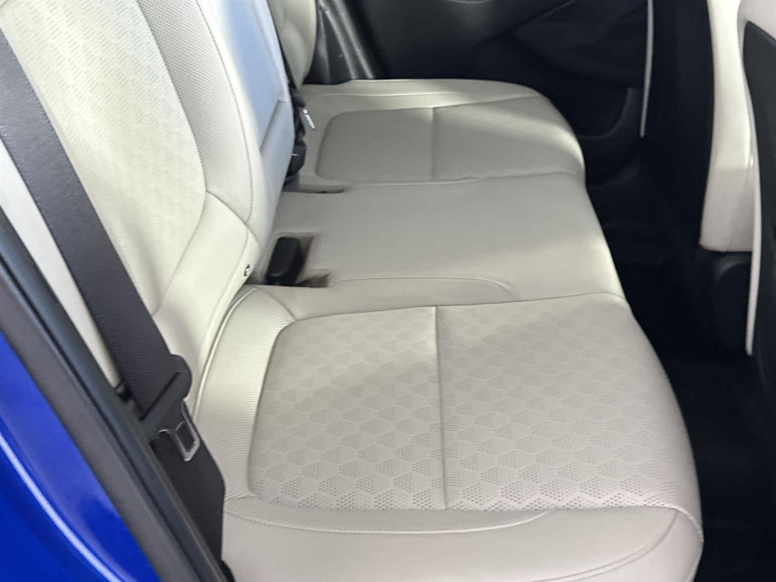 Thumbnail: 2022 Kia Seltos - 16