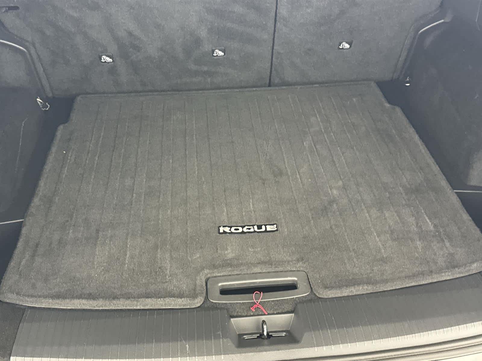 Thumbnail: 2022 Nissan Rogue - 14