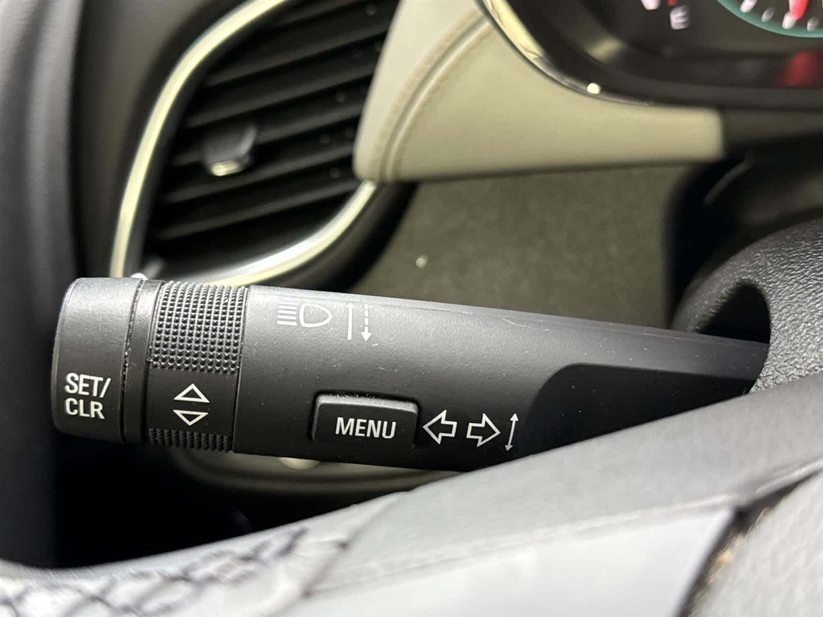 Thumbnail: 2019 Chevrolet Trax - 28