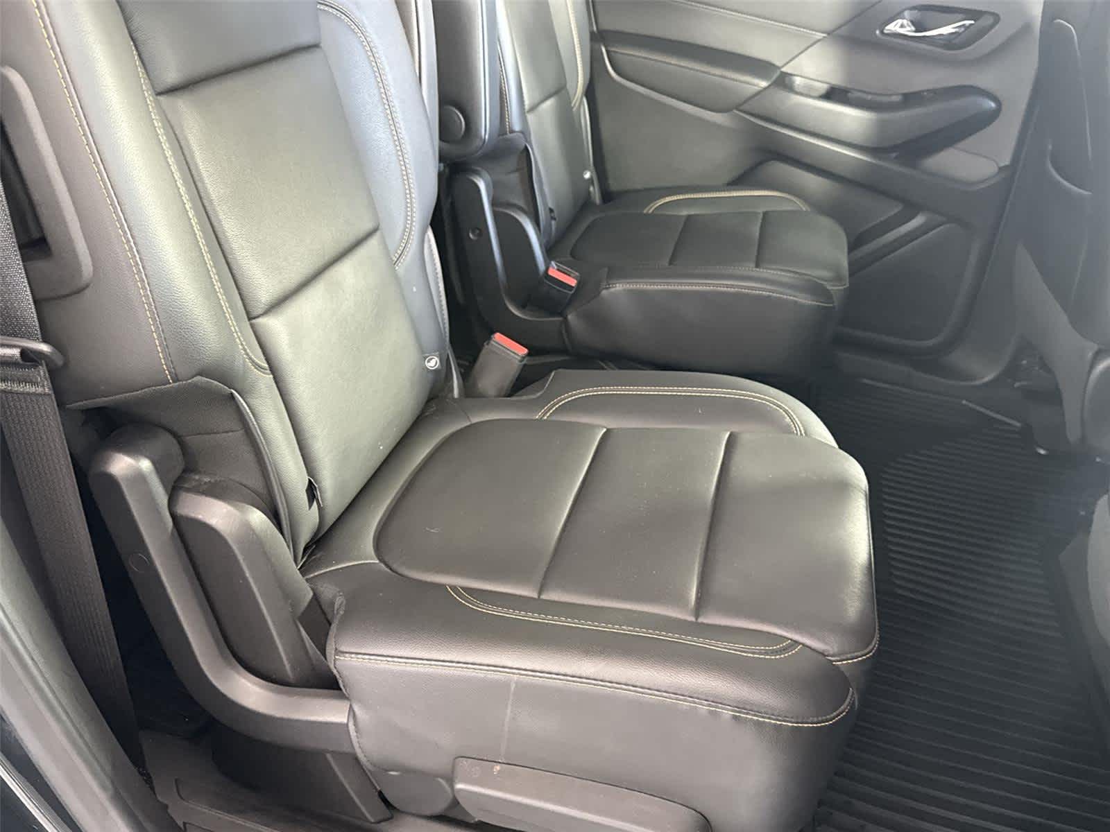 Thumbnail: 2019 Chevrolet Traverse - 17