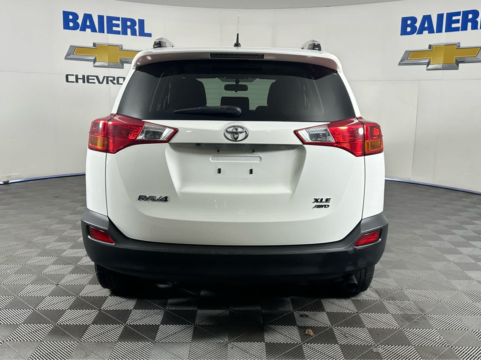 Thumbnail: 2013 Toyota RAV4 - 6