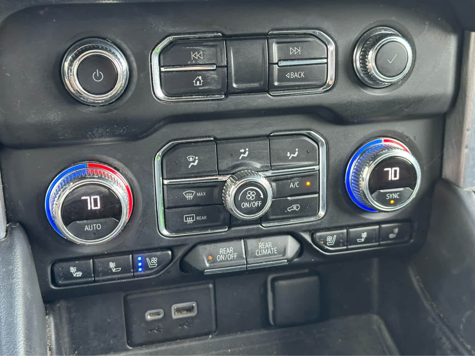 Thumbnail: 2021 GMC Yukon - 16