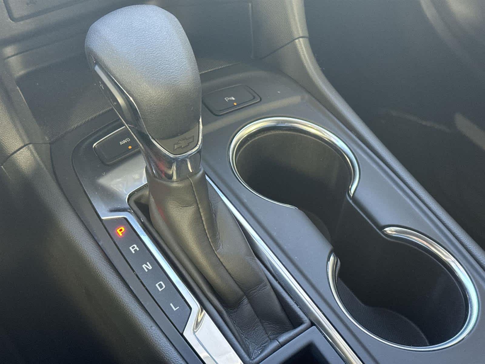 Thumbnail: 2024 Chevrolet Equinox - 21