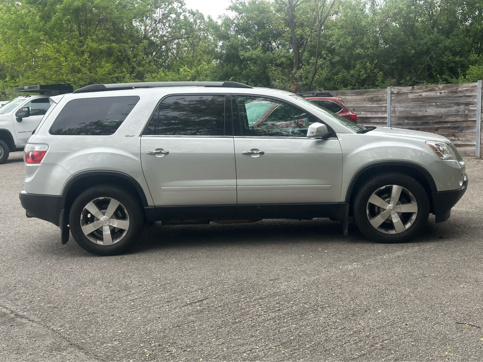 Thumbnail: 2012 GMC Acadia - 8