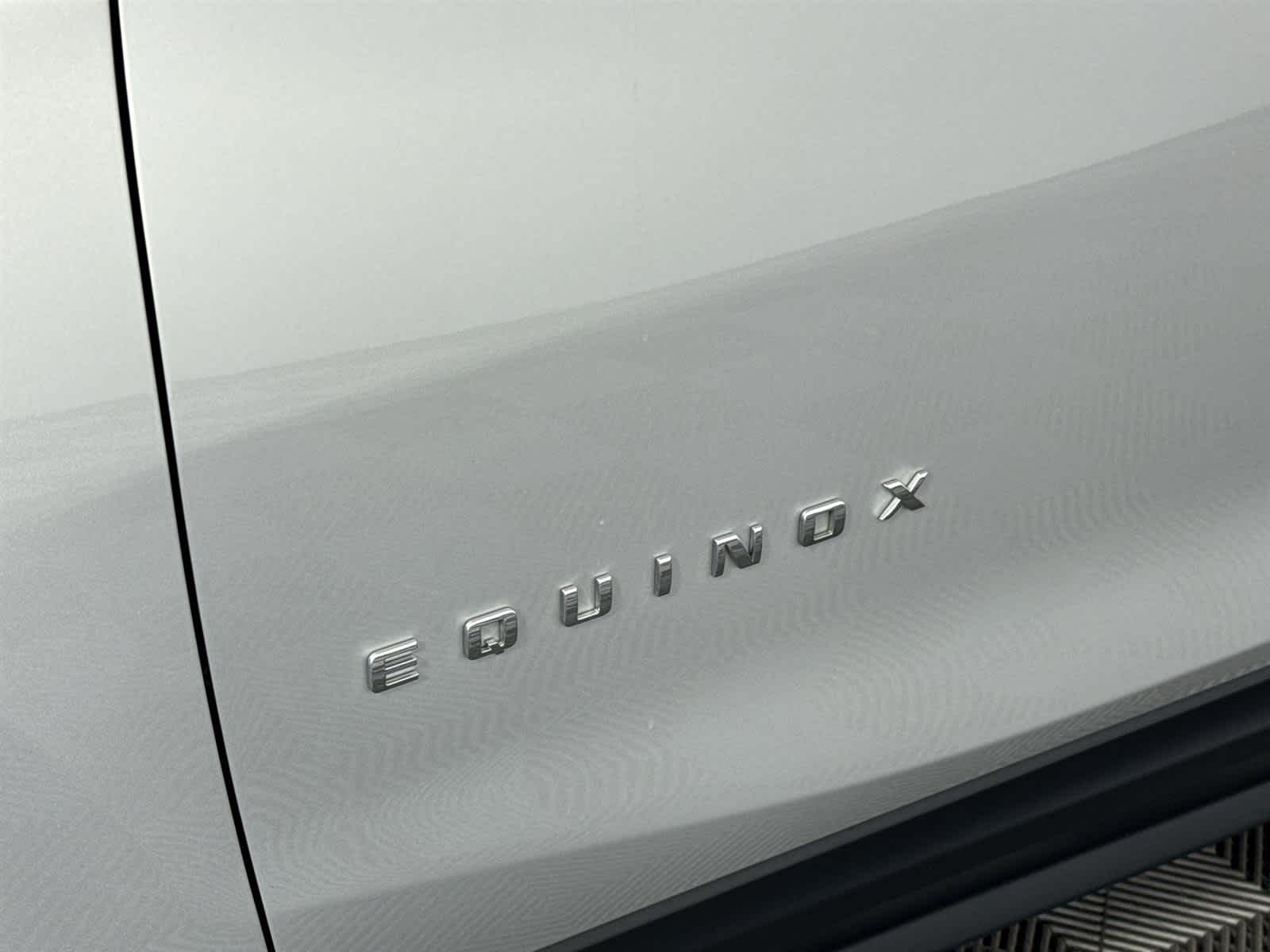 Thumbnail: 2019 Chevrolet Equinox - 10