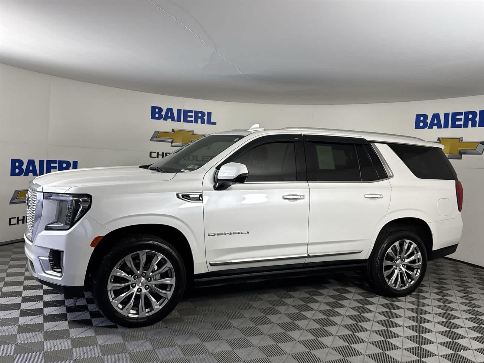 2022 Gmc Yukon Denali photo 2