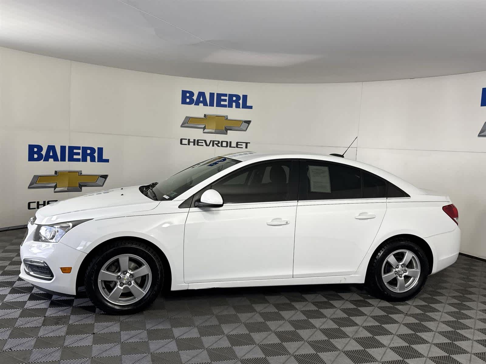 Thumbnail: 2015 Chevrolet Cruze - 2