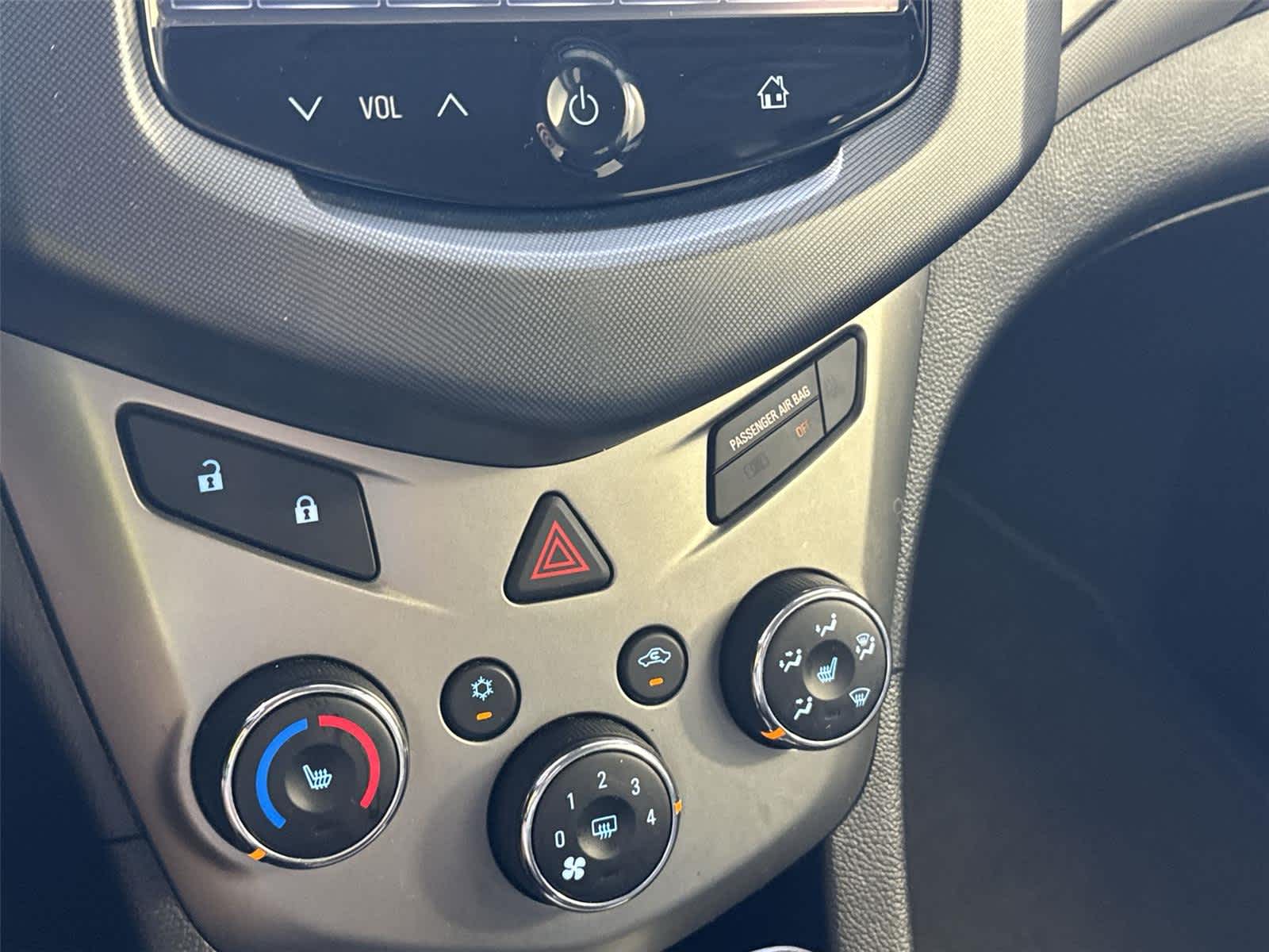 Thumbnail: 2013 Chevrolet Sonic - 17