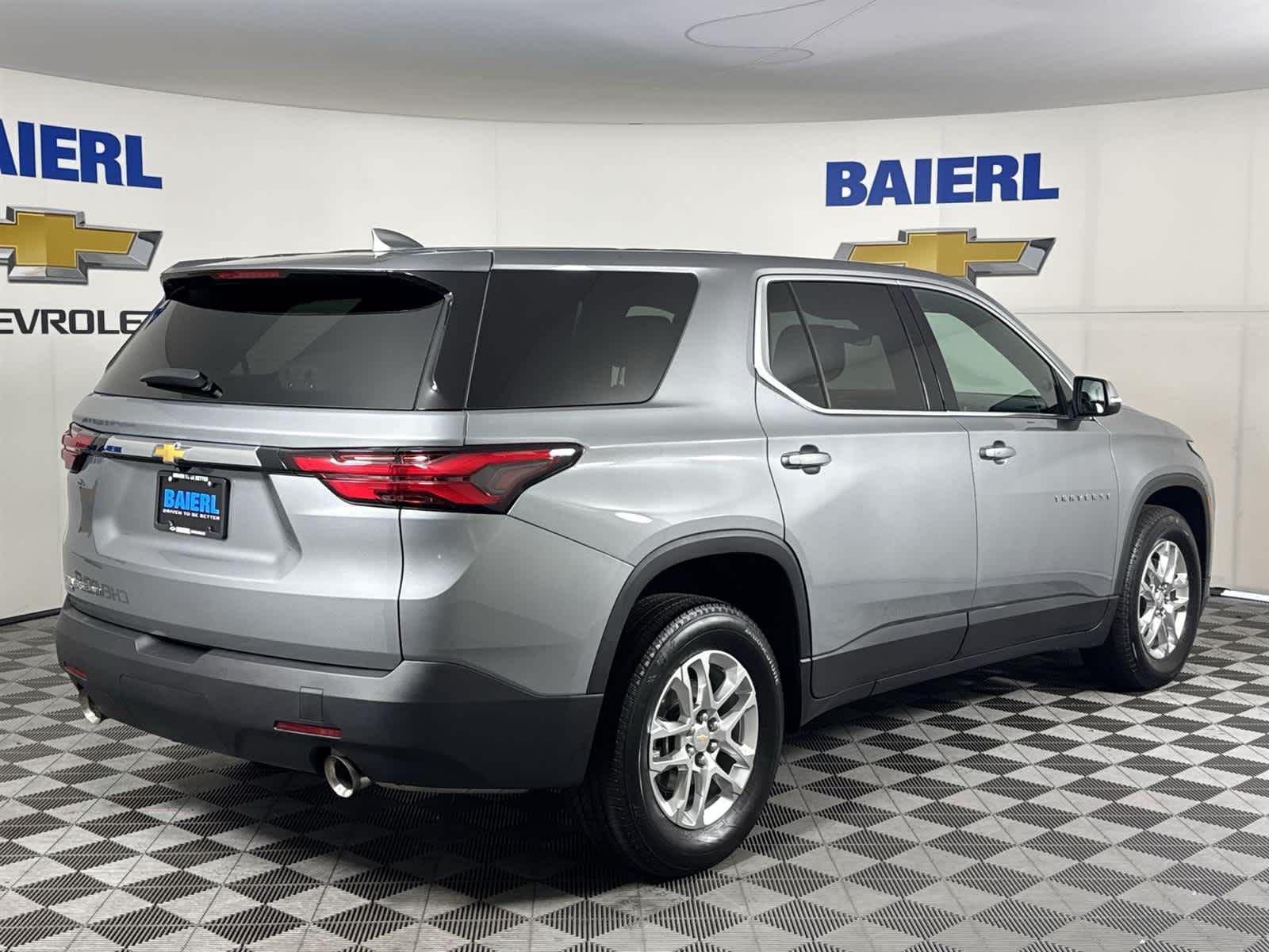 Thumbnail: 2024 Chevrolet Traverse - 5