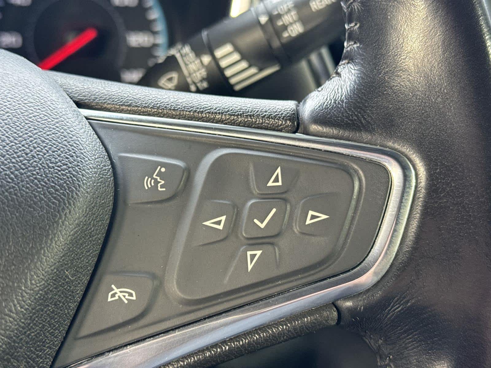 Thumbnail: 2018 Chevrolet Equinox - 26