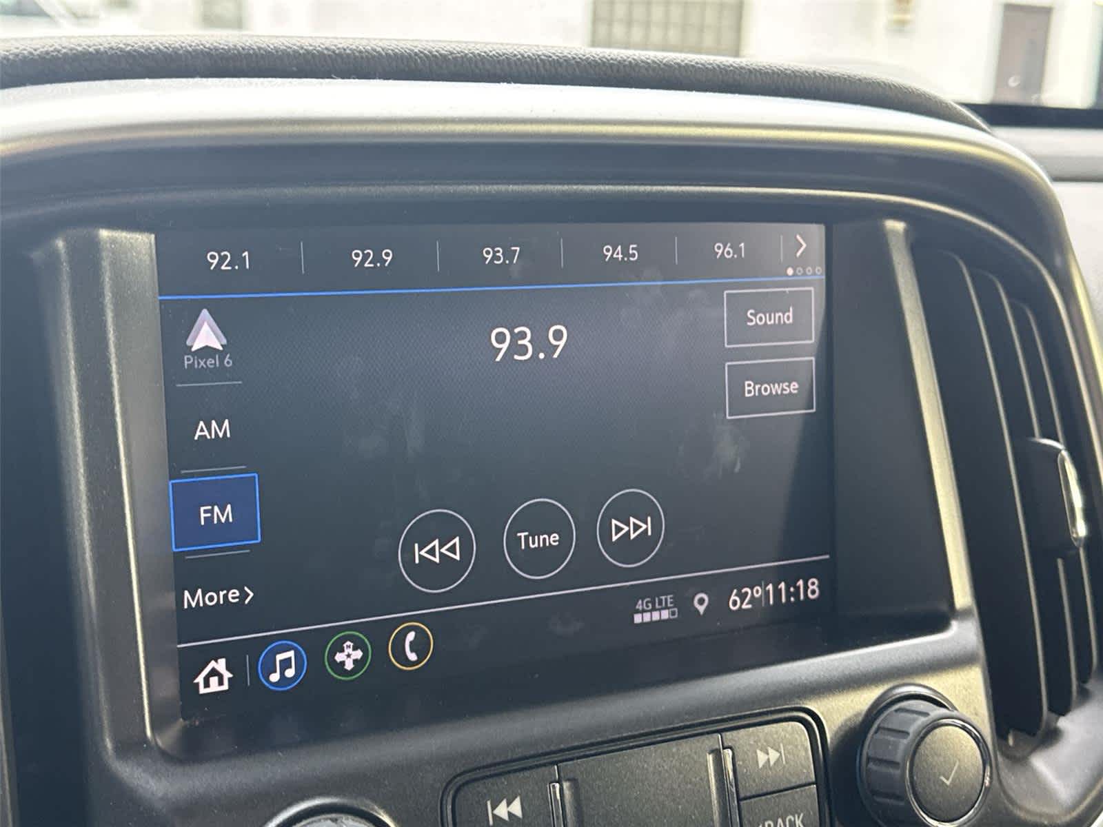 Thumbnail: 2022 Chevrolet Colorado - 16