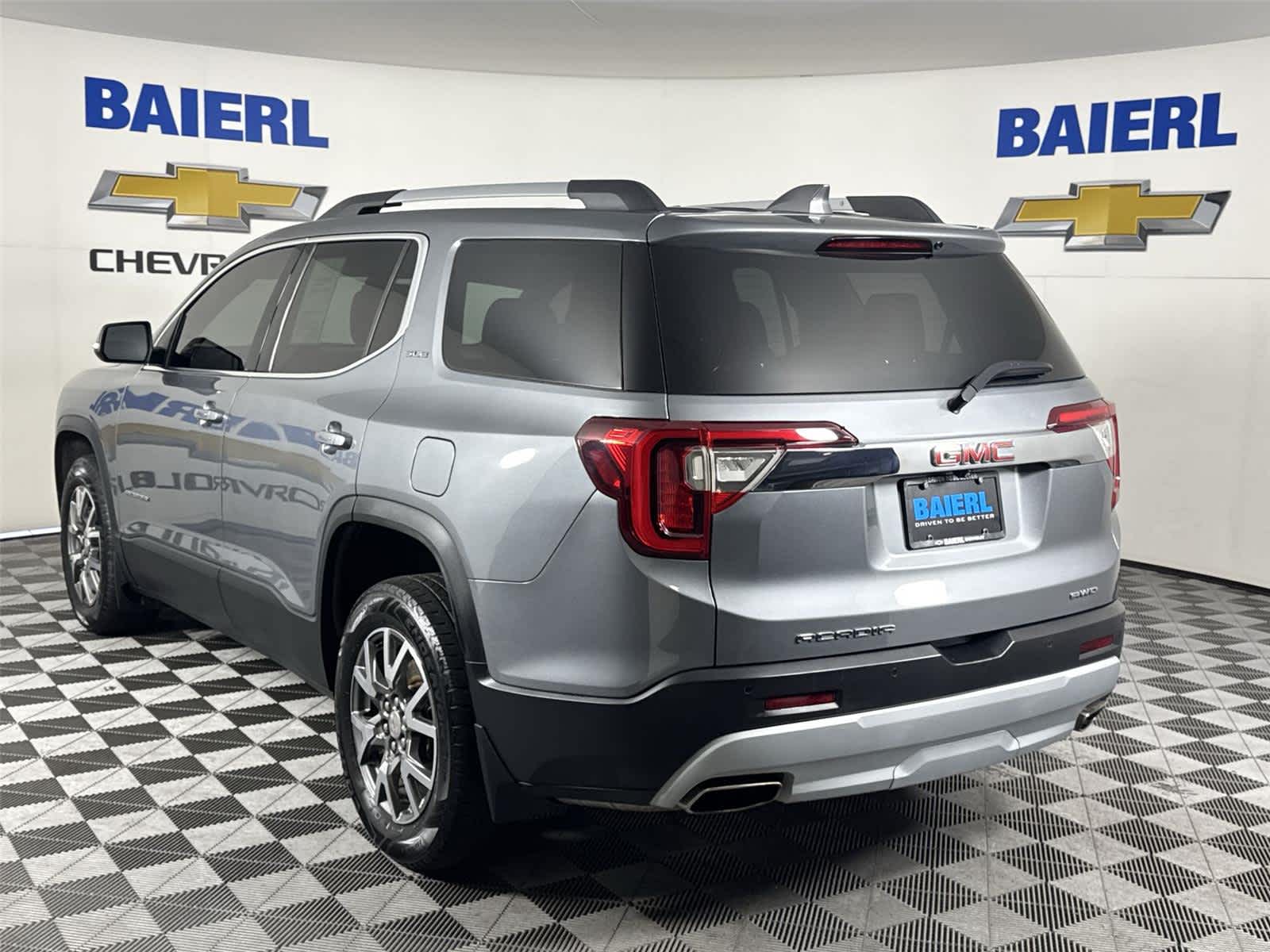 Thumbnail: 2020 GMC Acadia - 3