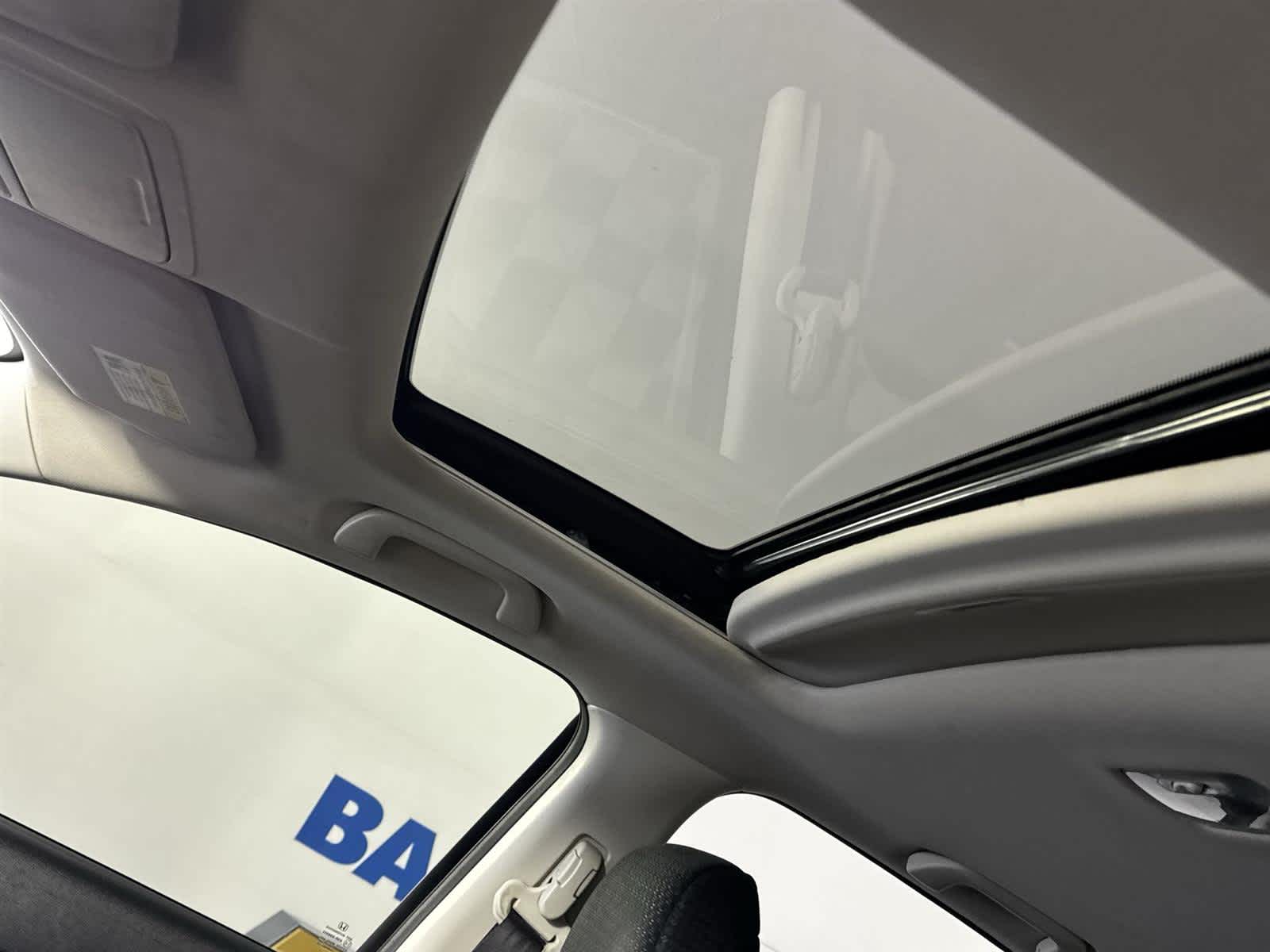 Thumbnail: 2015 Honda CR-V - 13