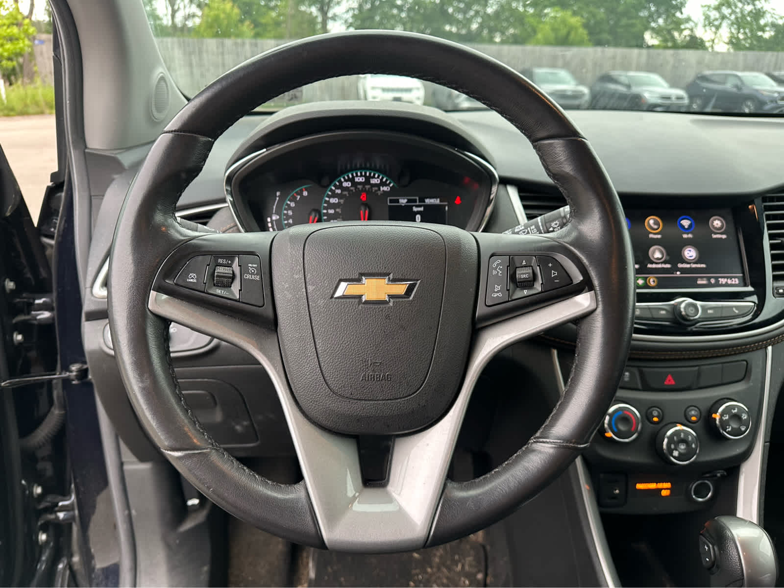 2022 Chevrolet Trax LT 10