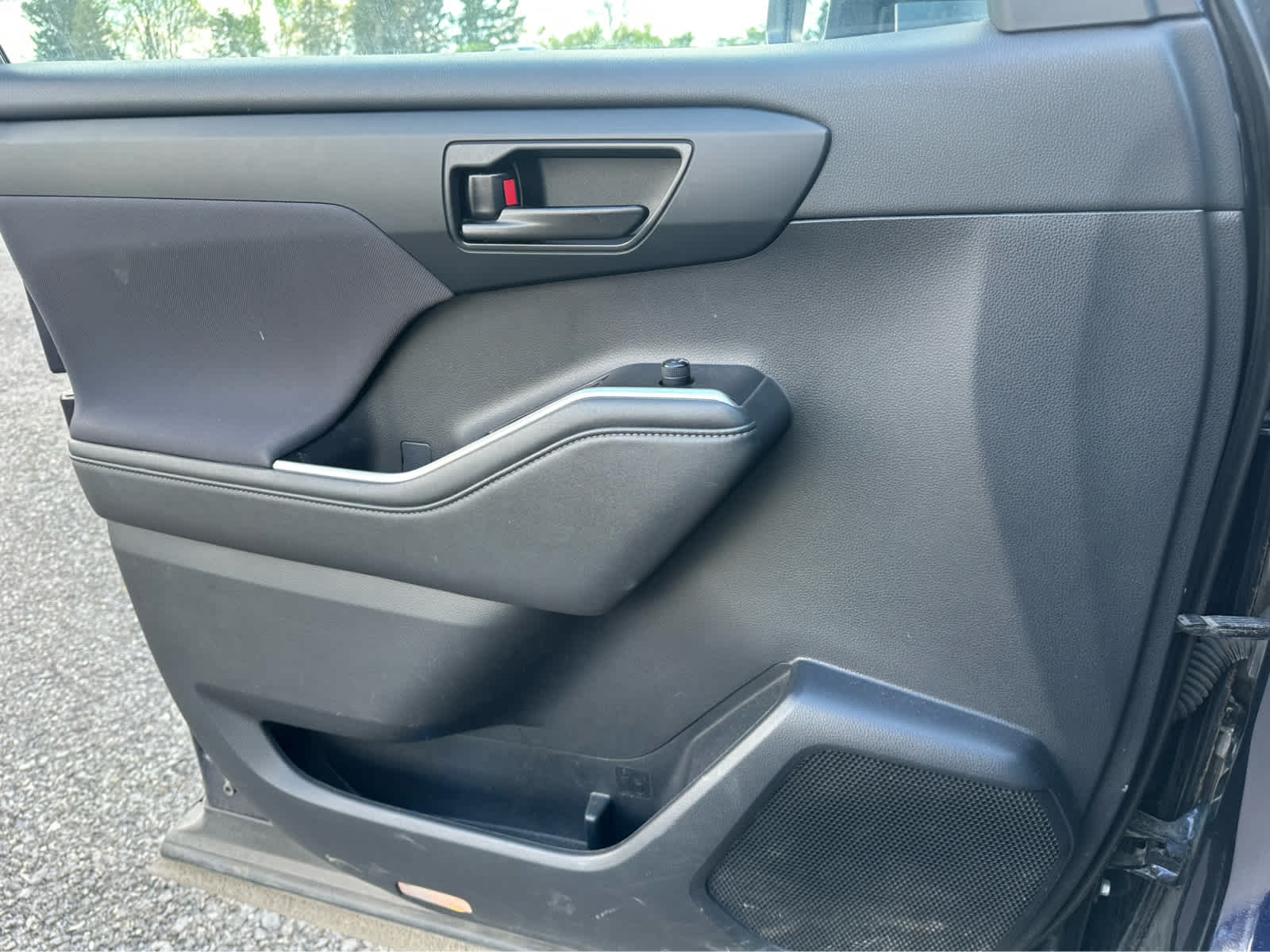 Thumbnail: 2021 Toyota Highlander - 15