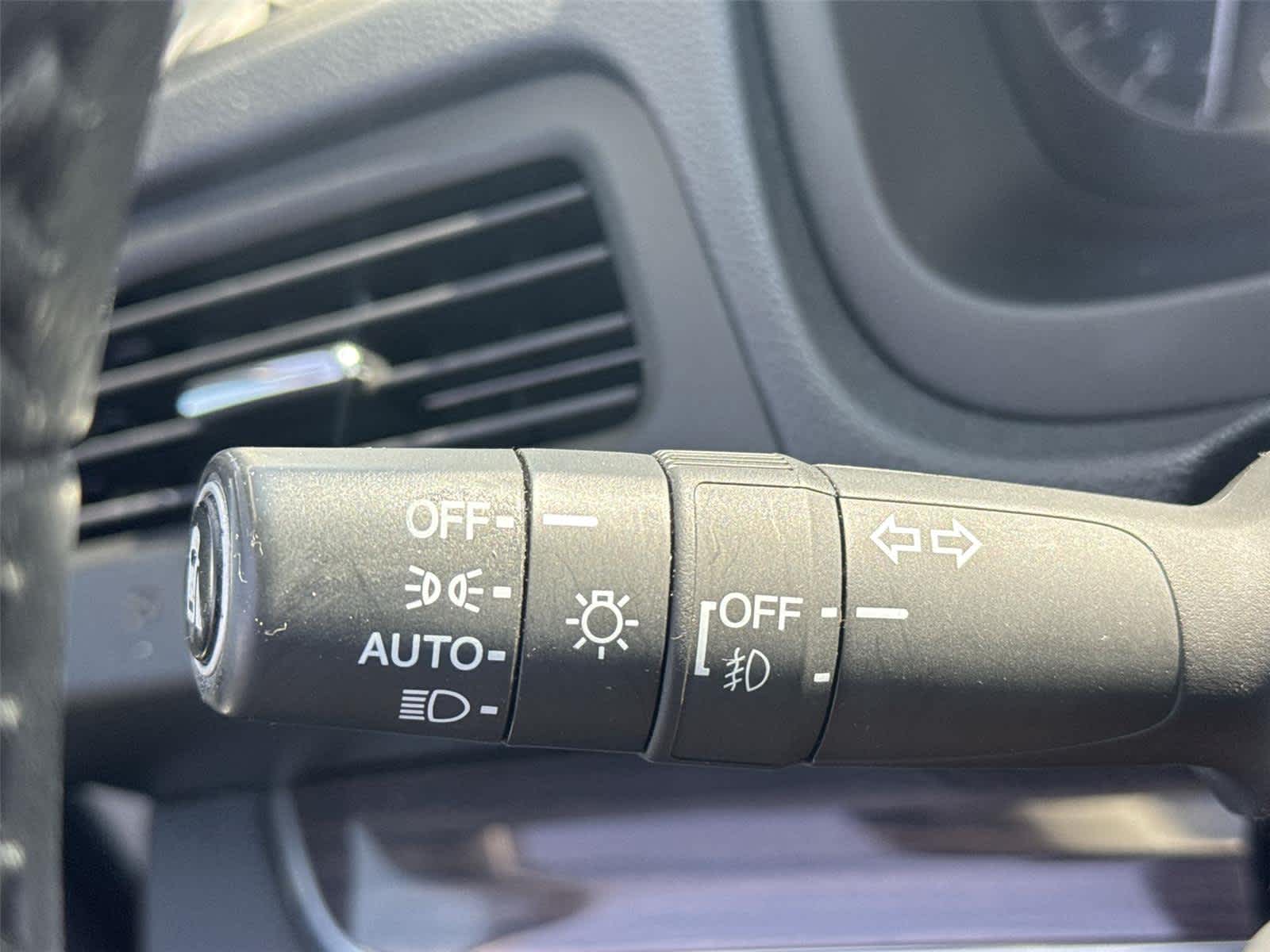 Thumbnail: 2015 Honda CR-V - 27