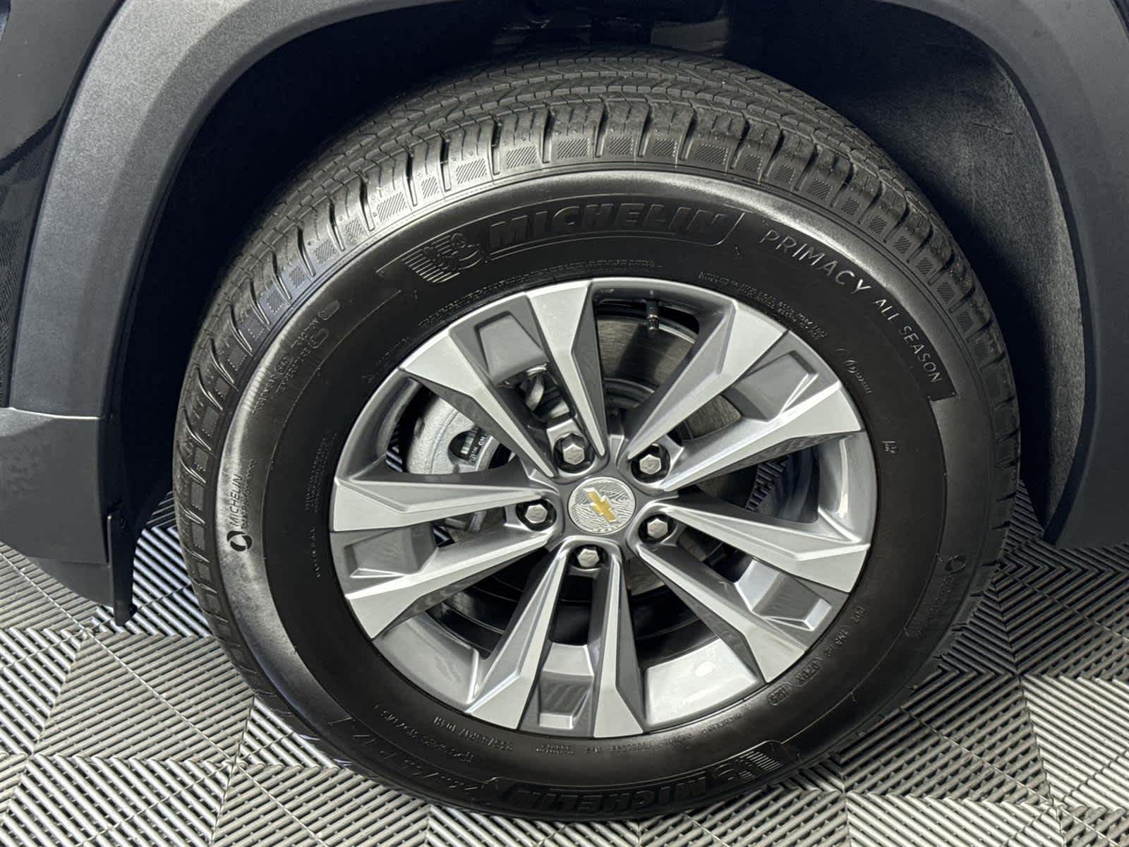 Thumbnail: 2026 Chevrolet Equinox - 11