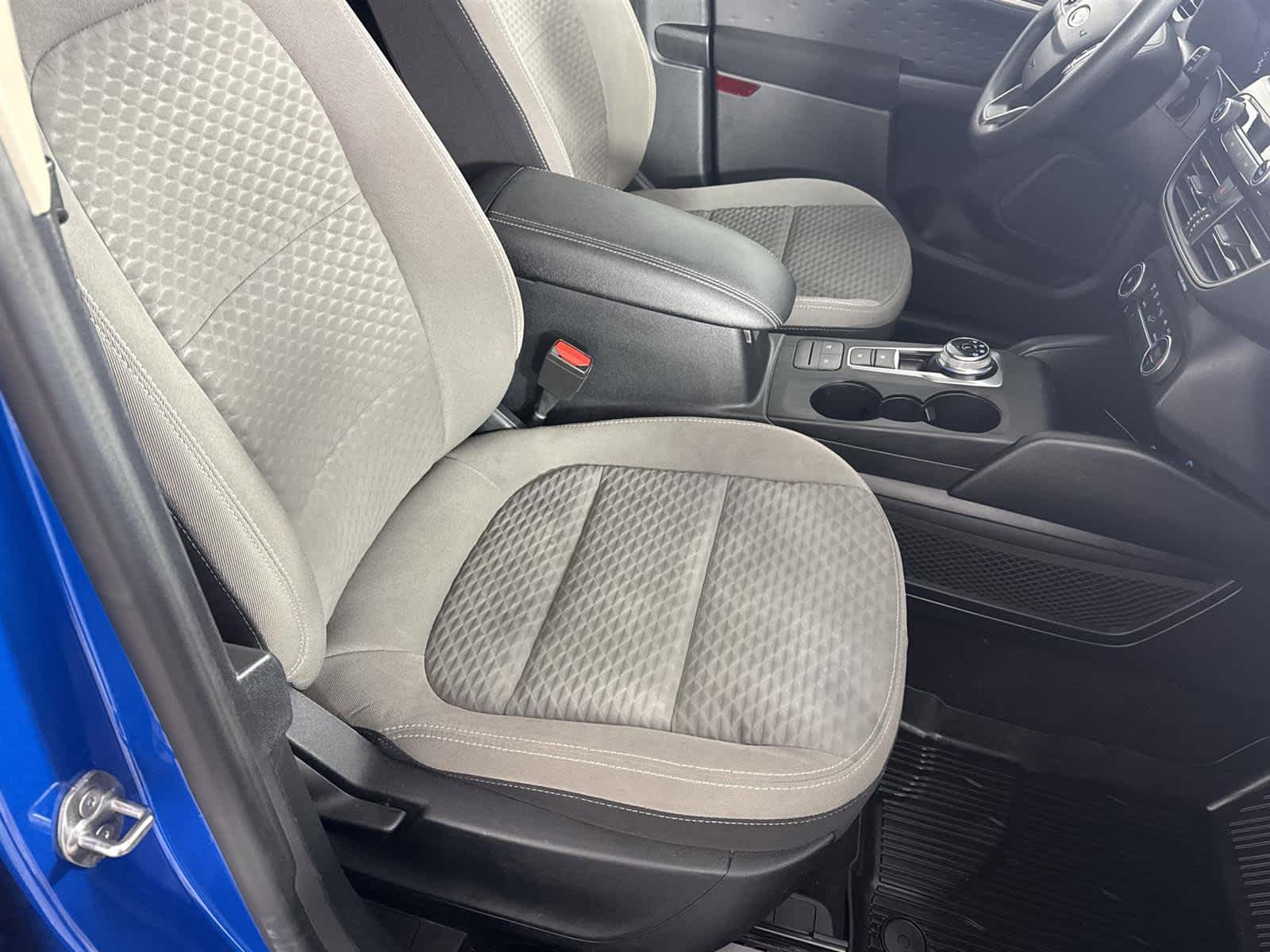 Thumbnail: 2020 Ford Escape - 16