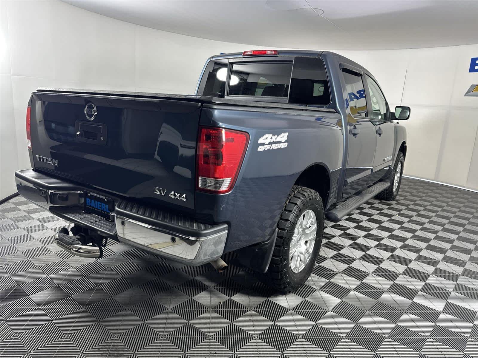 Thumbnail: 2014 Nissan Titan - 5