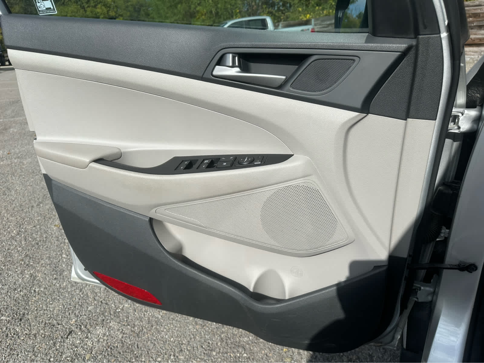 Thumbnail: 2018 Hyundai Tucson - 18