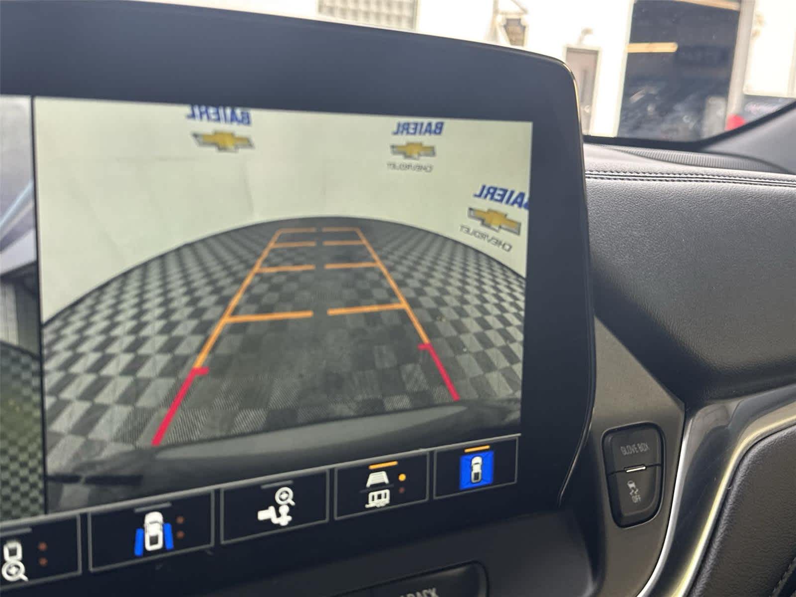 Thumbnail: 2023 Chevrolet Blazer - 18