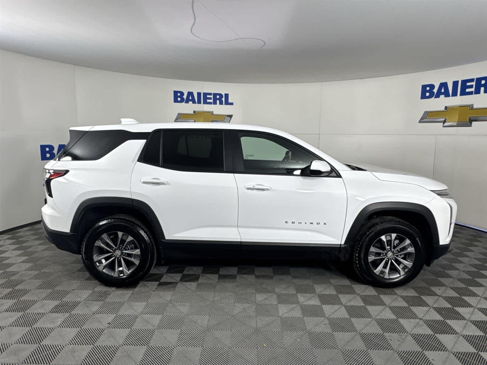 Thumbnail: 2026 Chevrolet Equinox - 6