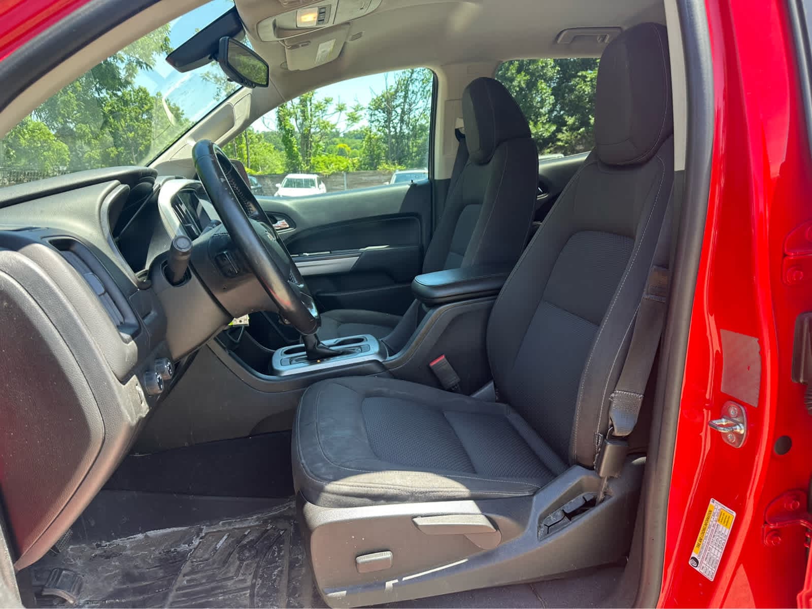 Thumbnail: 2020 Chevrolet Colorado - 10