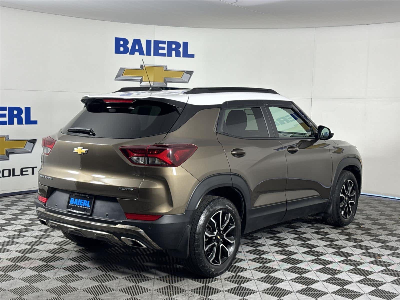 Thumbnail: 2022 Chevrolet TrailBlazer - 5