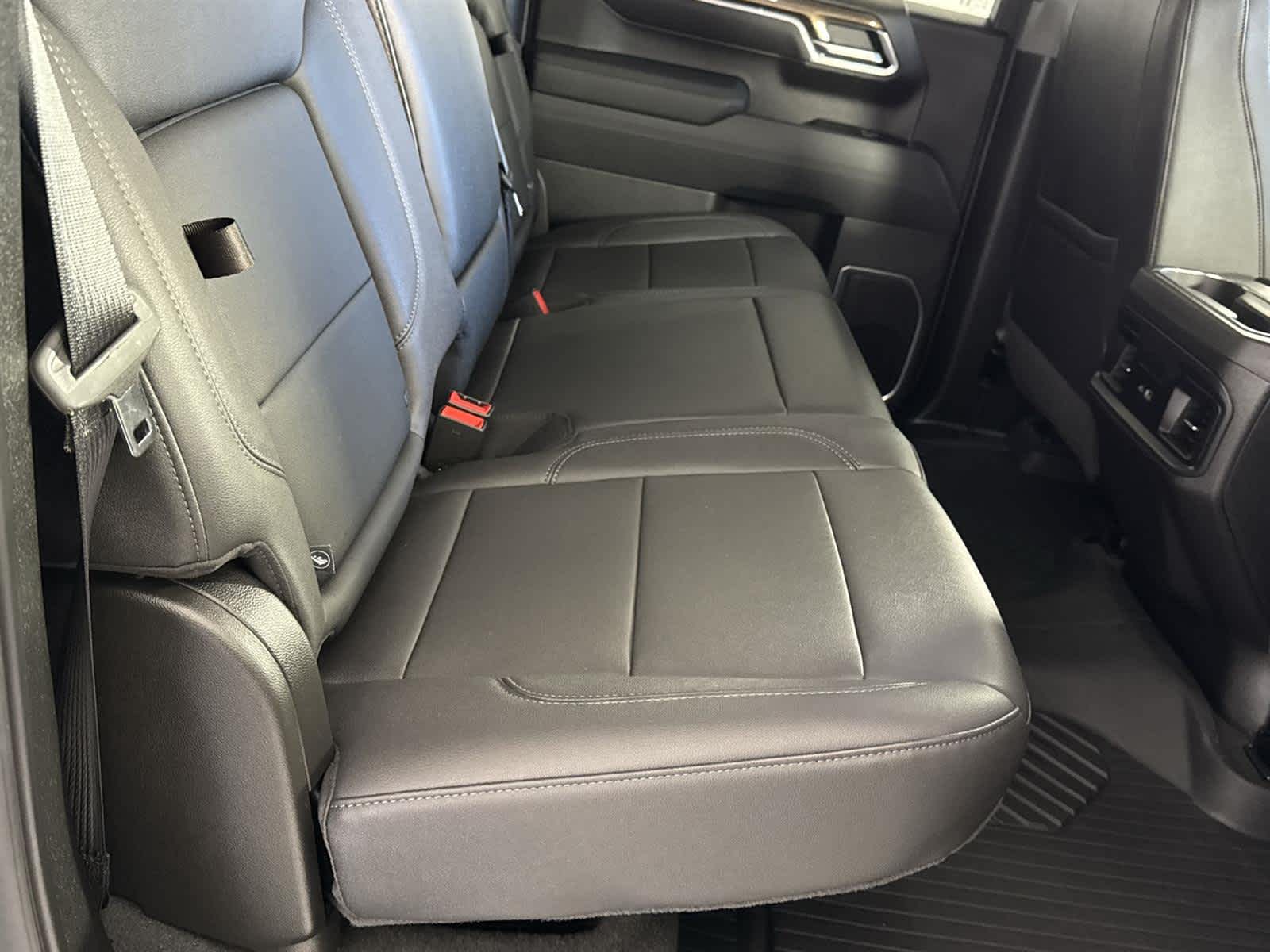 Thumbnail: 2025 Chevrolet Silverado 1500 - 15