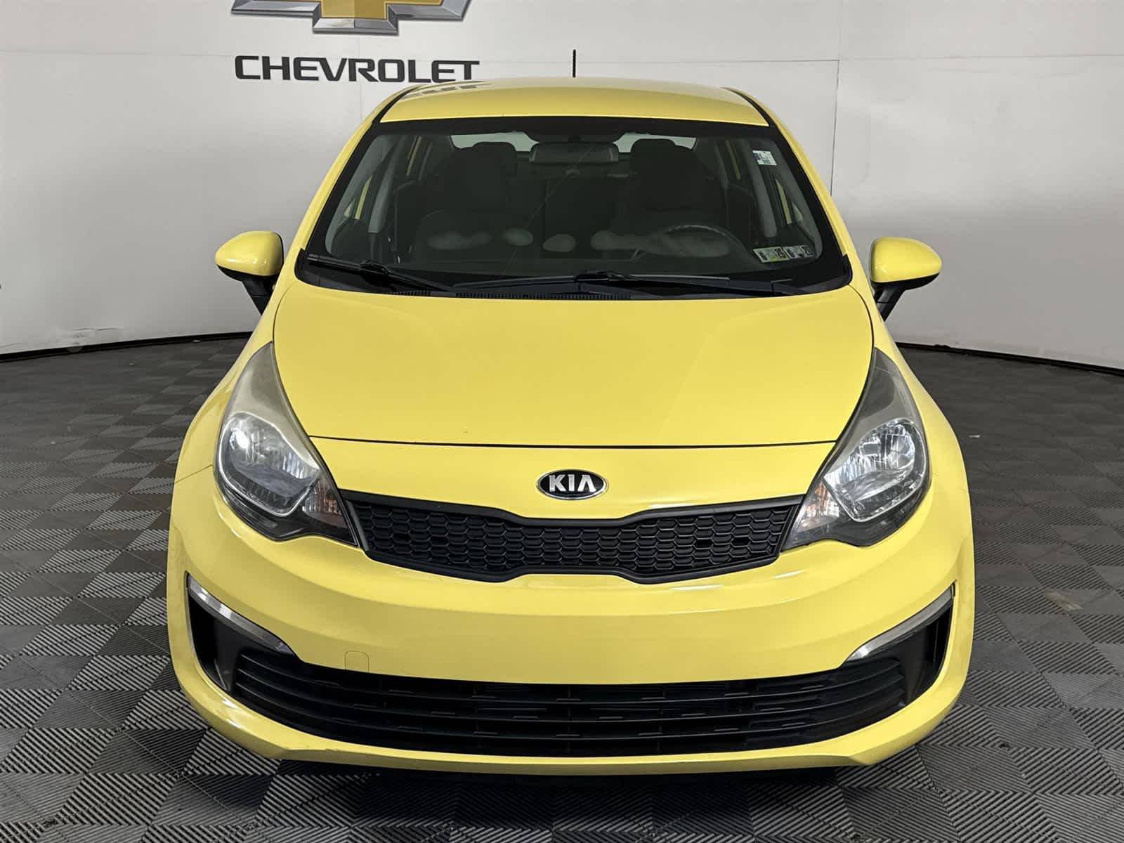 Thumbnail: 2016 Kia Rio - 8