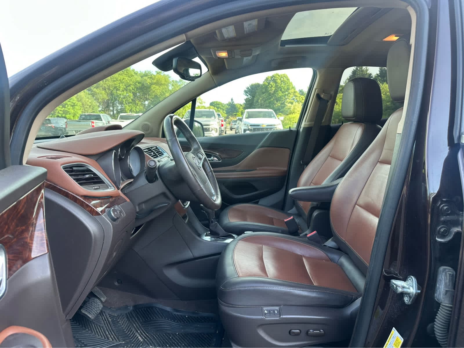 Thumbnail: 2015 Buick Encore - 8