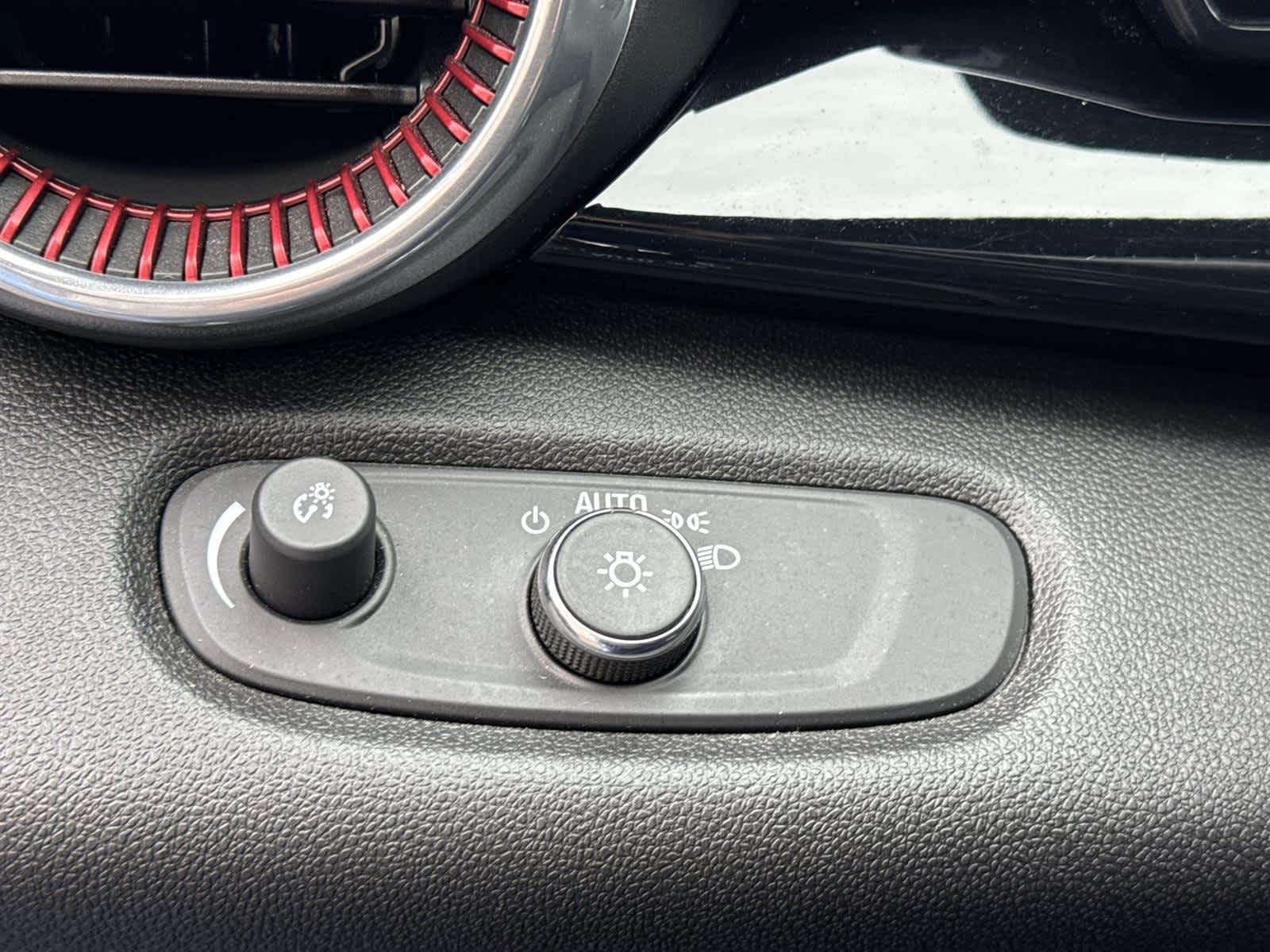 Thumbnail: 2024 Chevrolet Trax - 24