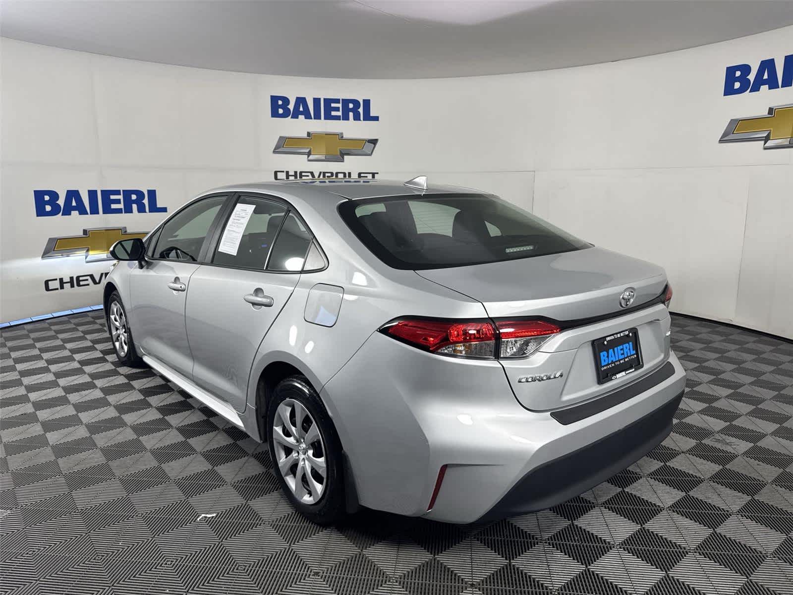 Thumbnail: 2024 Toyota Corolla - 3