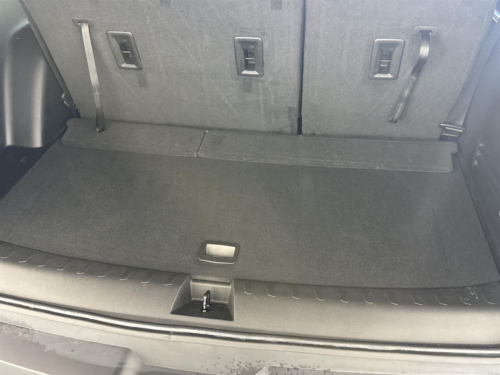 Thumbnail: 2023 Chevrolet Traverse - 15