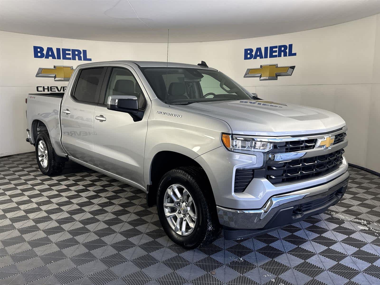 Thumbnail: 2022 Chevrolet Silverado 1500 - 7