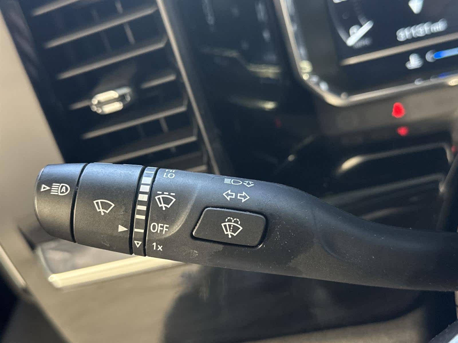 Thumbnail: 2023 GMC Sierra 1500 - 27