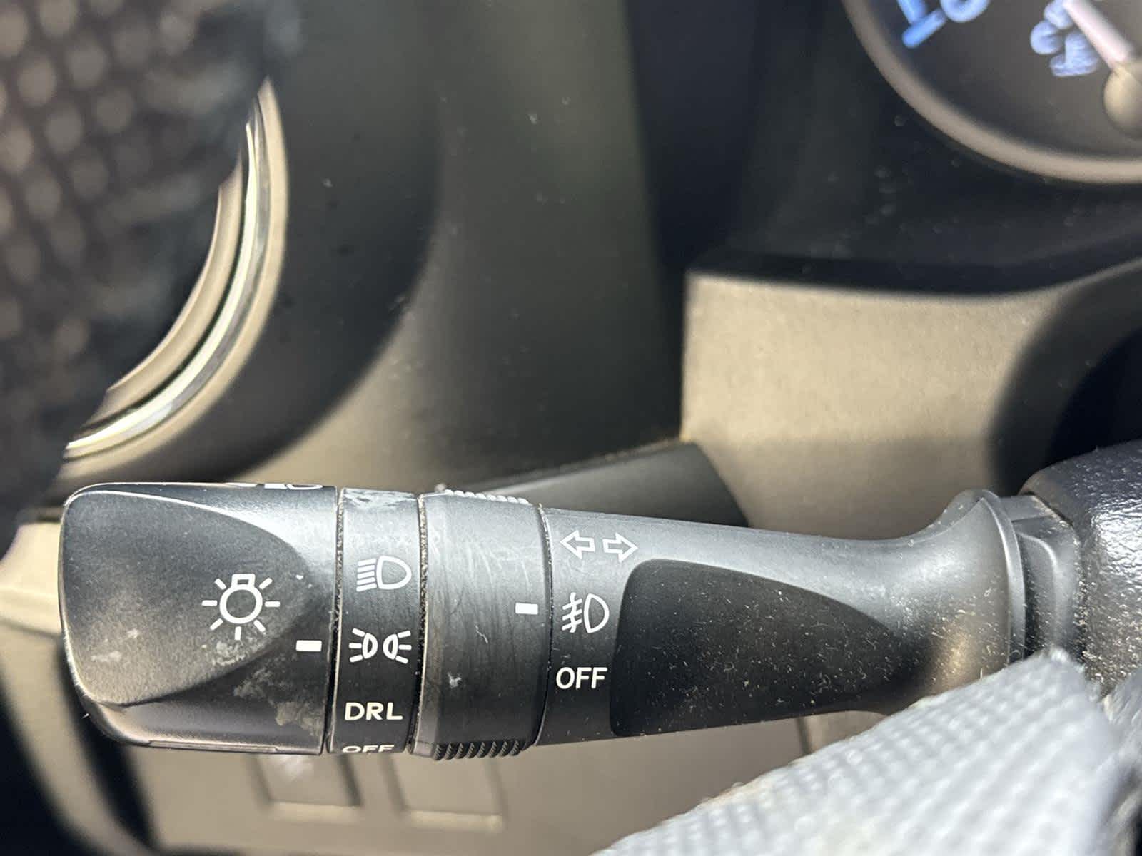 Thumbnail: 2020 Toyota Tacoma - 27