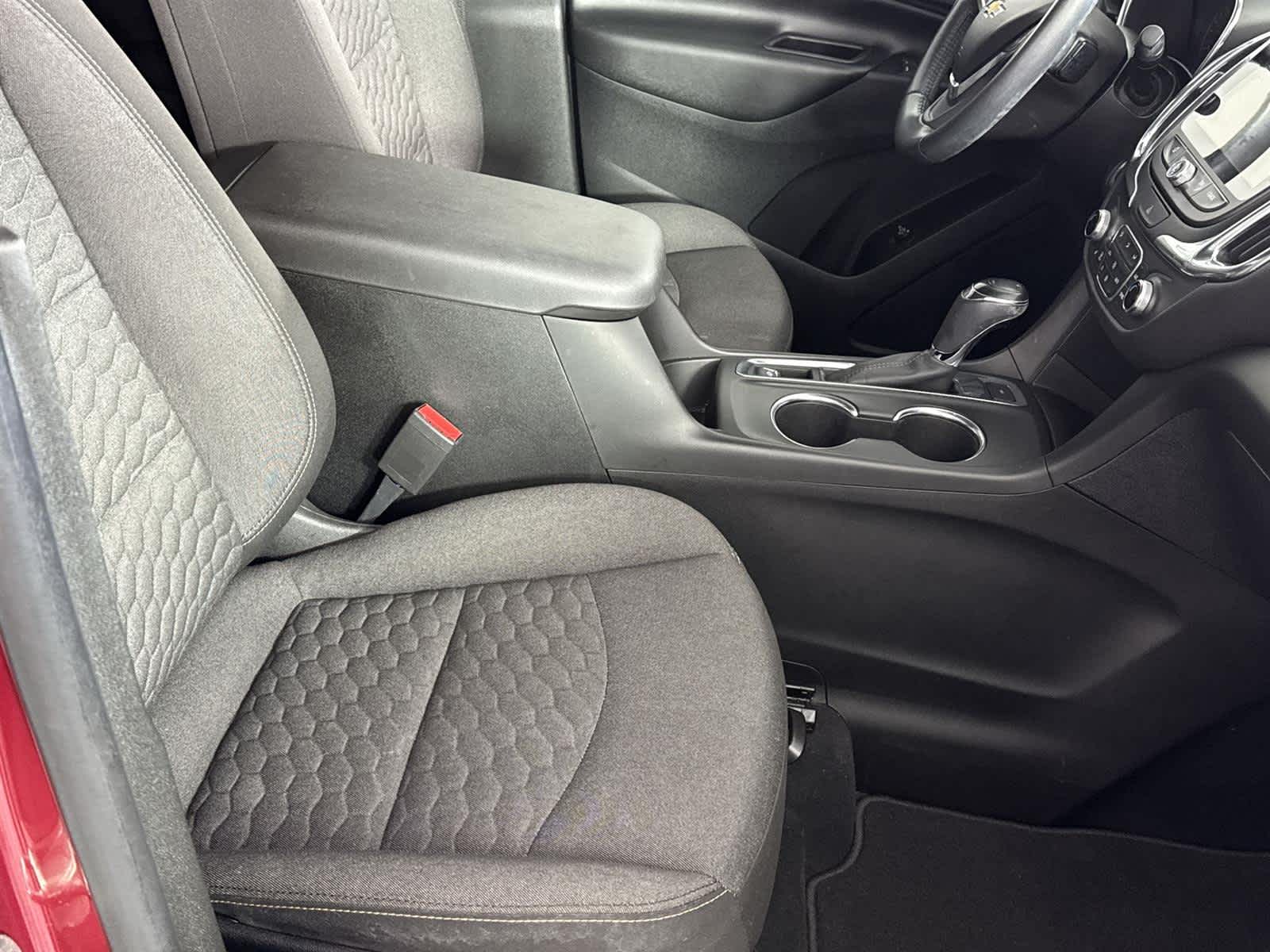 Thumbnail: 2019 Chevrolet Equinox - 15