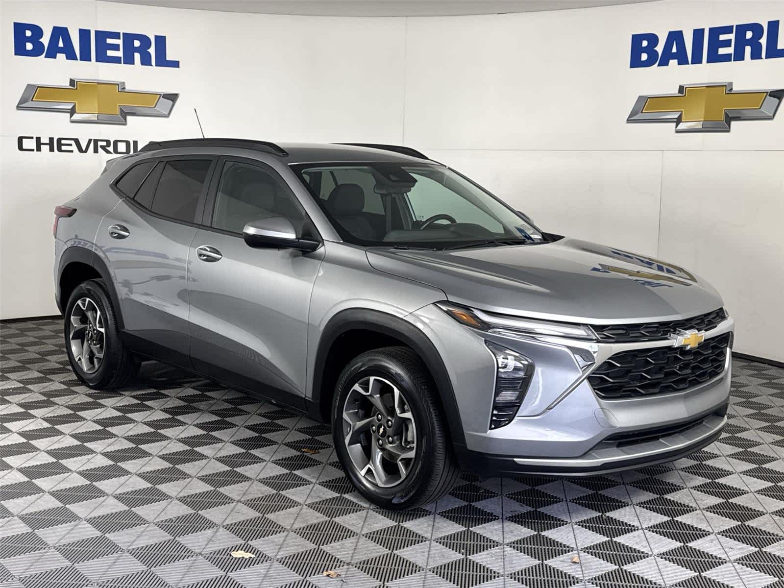 Thumbnail: 2024 Chevrolet Trax - 7