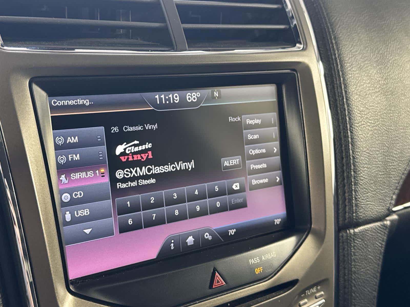 Thumbnail: 2014 Lincoln MKX - 17