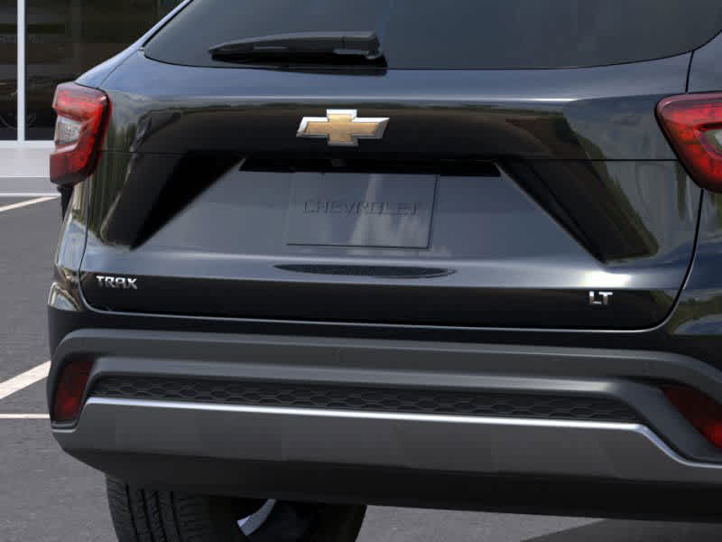 Thumbnail: 2025 Chevrolet Trax - 14