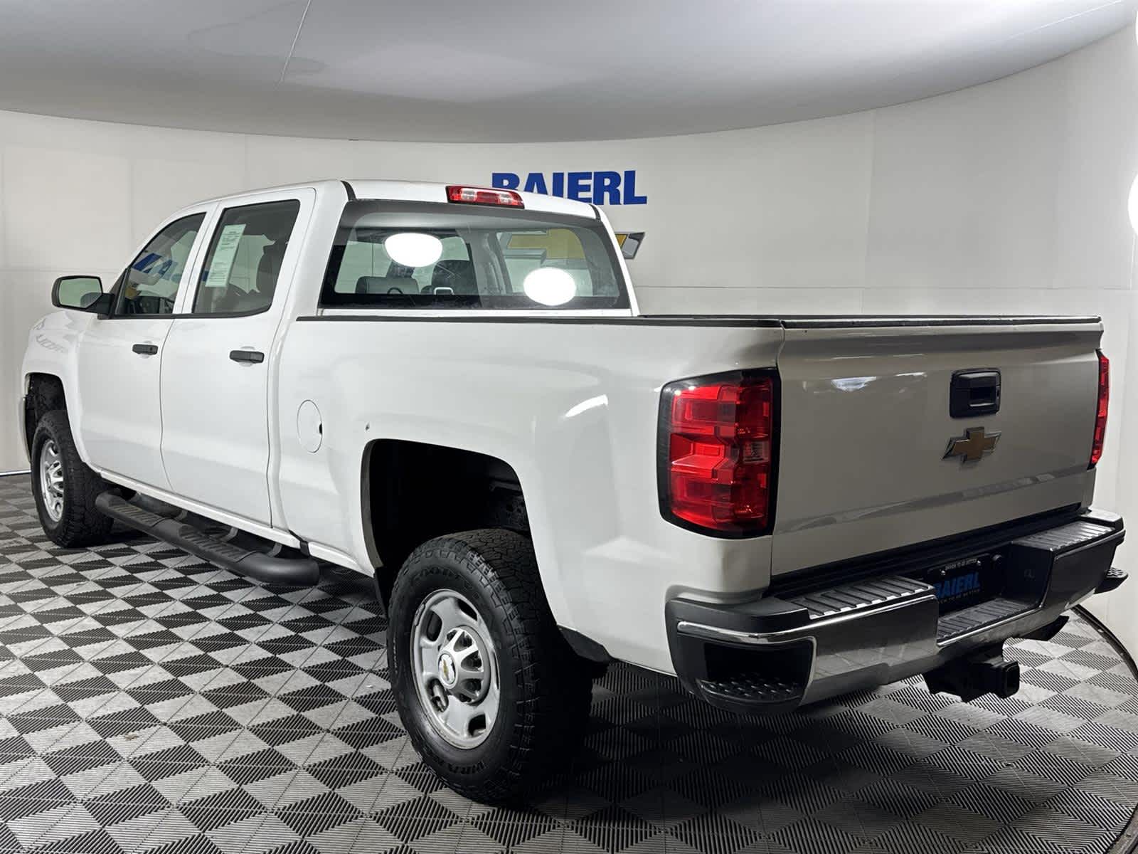 Thumbnail: 2016 Chevrolet Silverado 2500 - 3