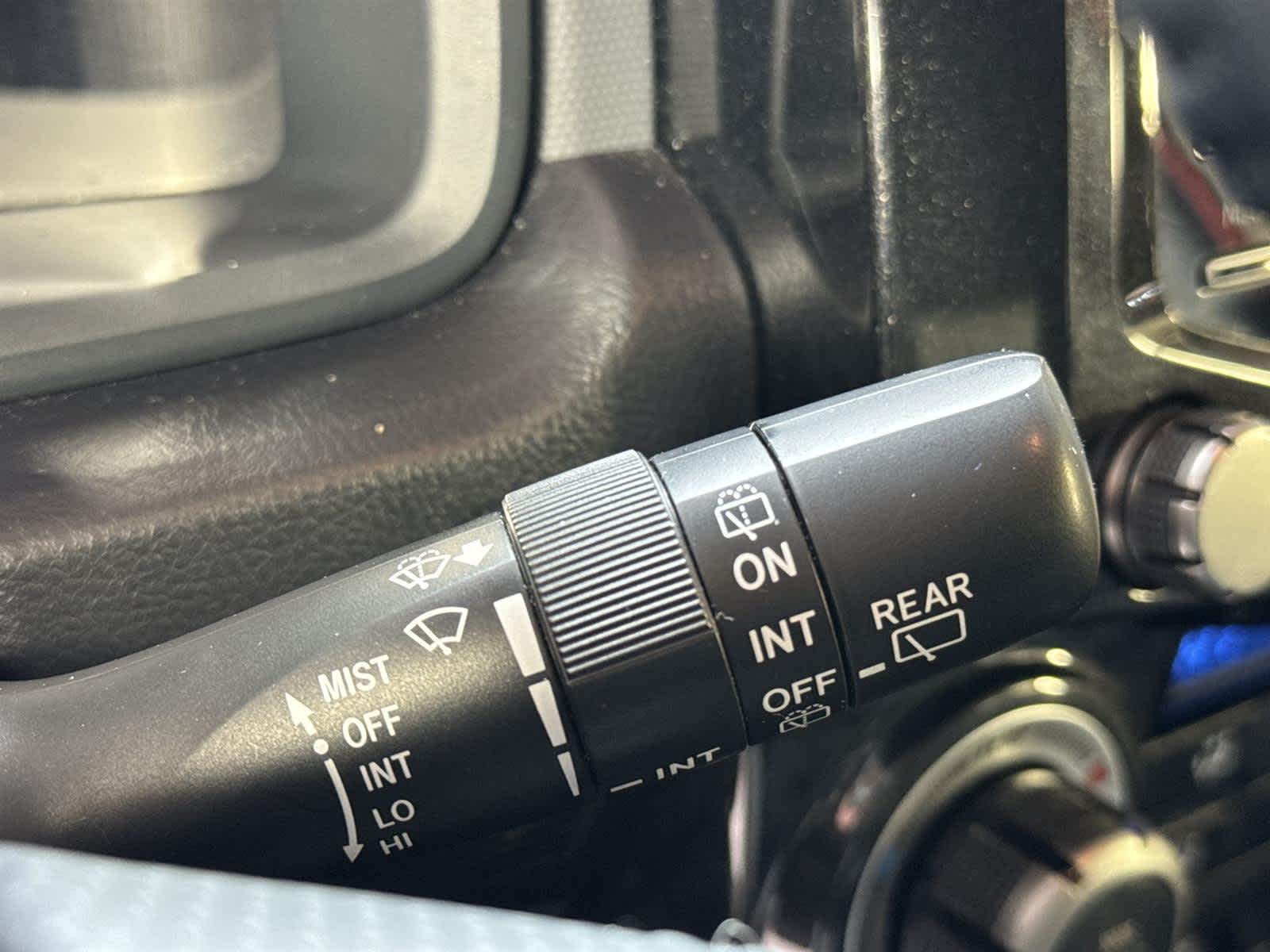 Thumbnail: 2023 Toyota 4Runner - 29