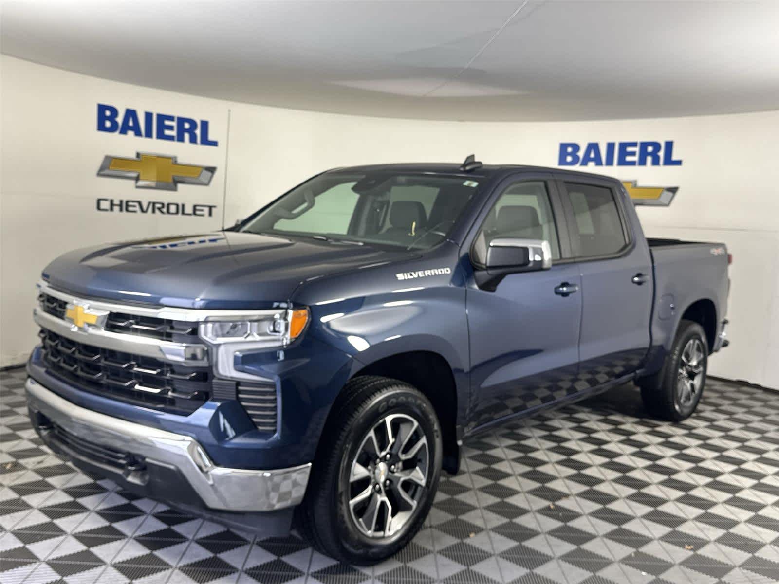 Thumbnail: 2022 Chevrolet Silverado 1500 - 1