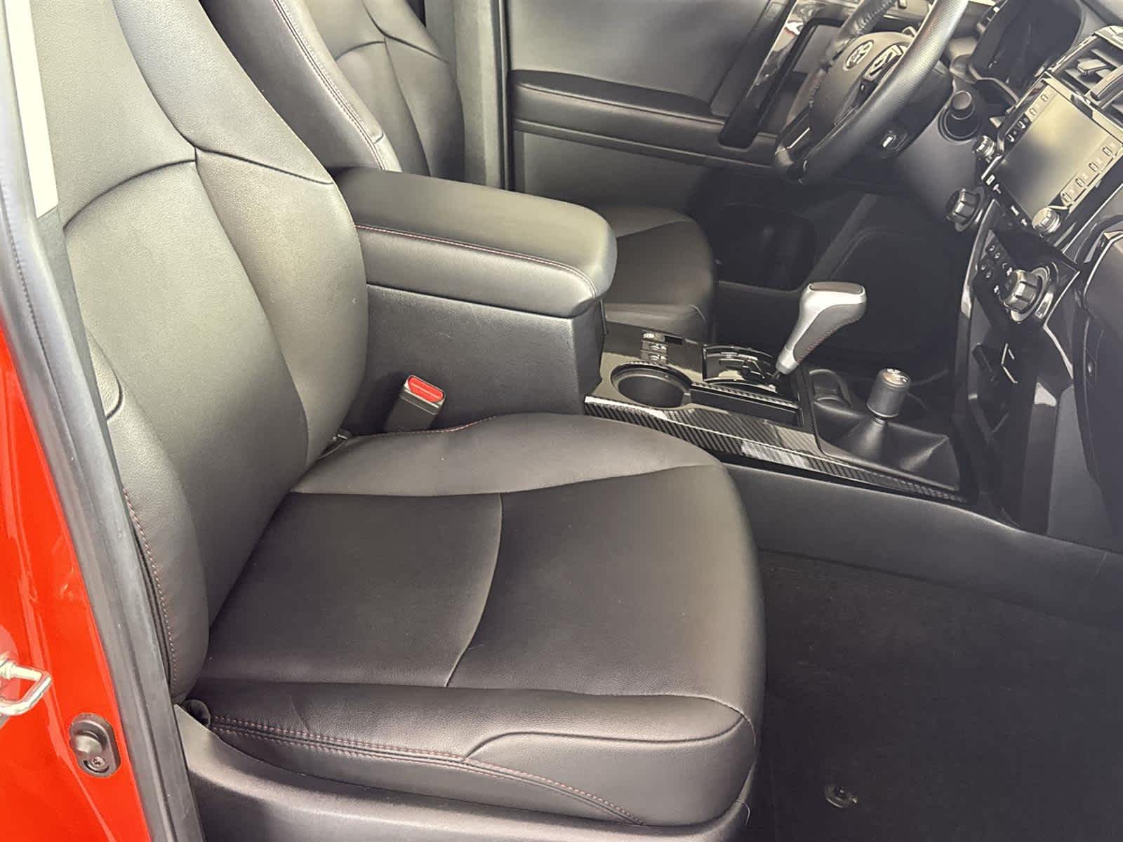 Thumbnail: 2023 Toyota 4Runner - 16