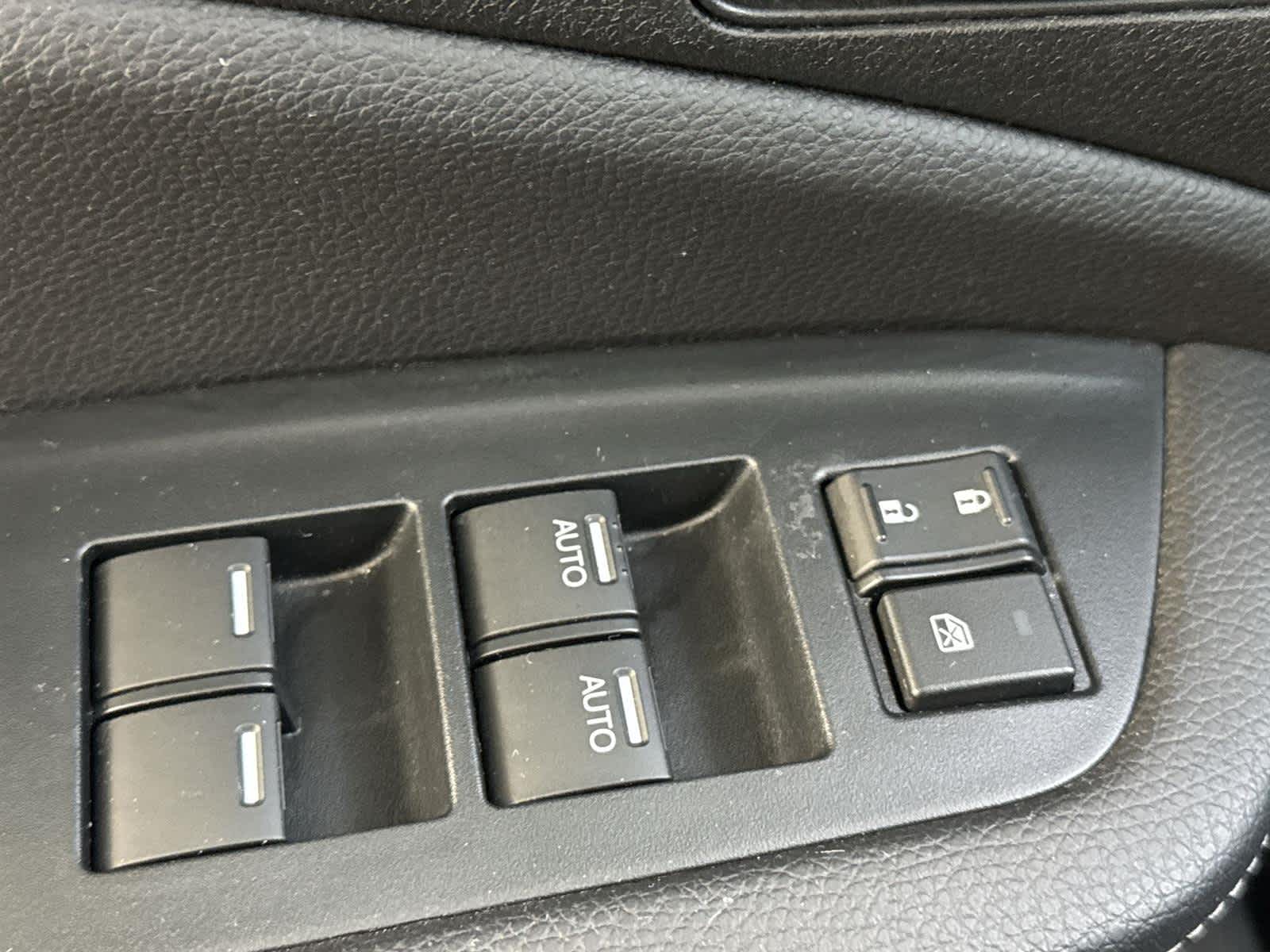 Thumbnail: 2023 Honda Ridgeline - 22