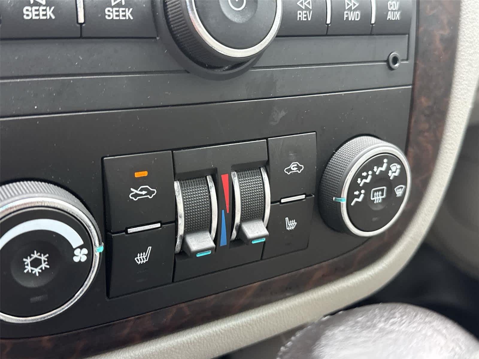 Thumbnail: 2012 Chevrolet Impala - 19